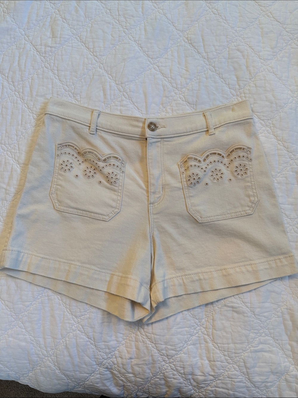 LOFT Cream Eyelet Pocket Jean Shorts